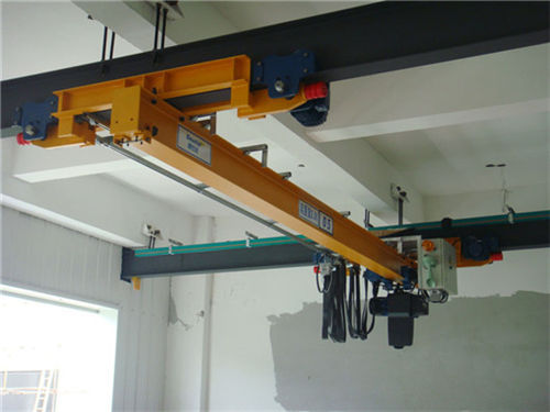 monorail crane