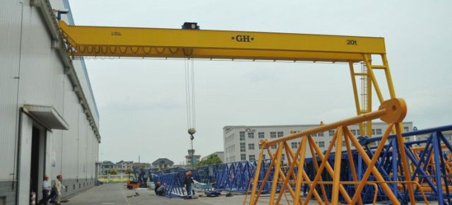 Gantry Crane, Construction Industry, 
Gantry Crane Specification, Gantry Crane Parts, Mobile crane, Gantry Crane Design
