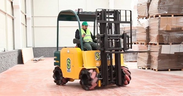 Mecanum Wheels Forklift