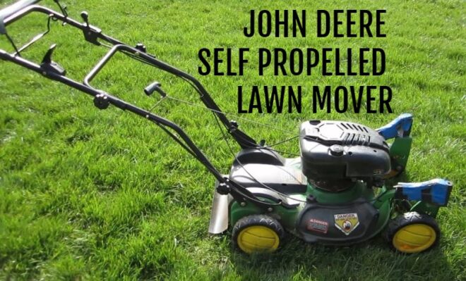 John Deere Self propelled Lawn Mower