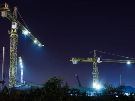 Tower crane lighting requirements