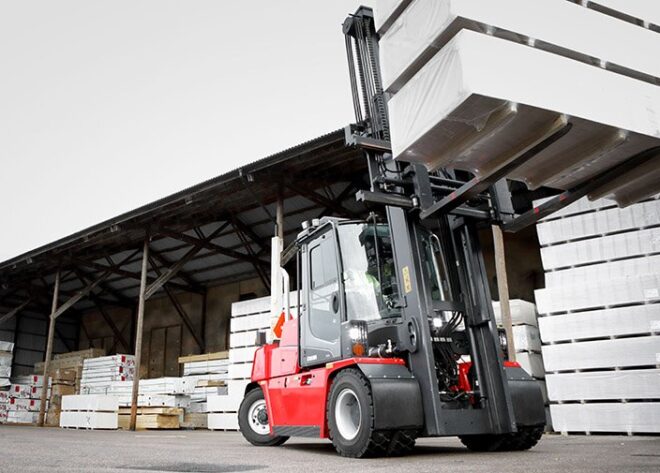 Straight Mast Forklift