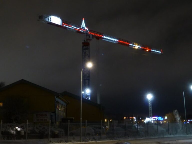 Tower Crane LIGHTS why do cranes have lights? requirements