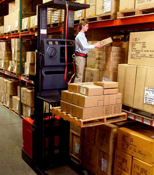 Material Handler Forklift Operator job description