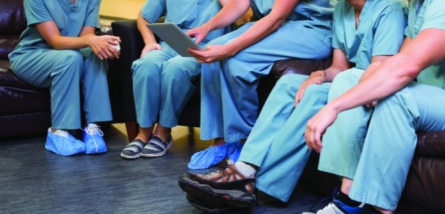 Difference between running and walking shoes for healthcare workers