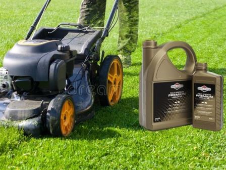 What Kind of Oil for a Lawn Mower?