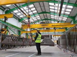 Overhead CRANE Safe Work Procedure - Crane Lifting Procedures For Safety